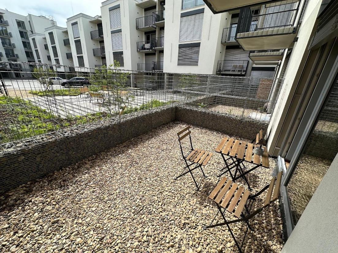 Bella Apartments 布尔诺 外观 照片